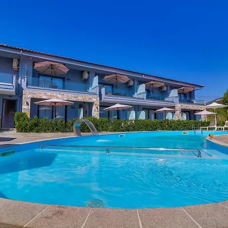 Aparthotel Theros & 3*