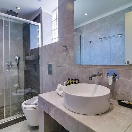 Aparthotel Theros & 3*