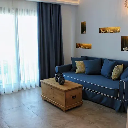 Theros & 4* خْريسيا أموذيا