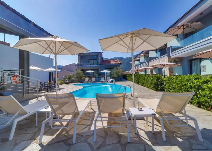 Theros & Hriszí Amudiá