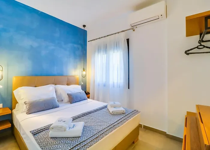 Apartmanhotel Theros & Hriszí Amudiá