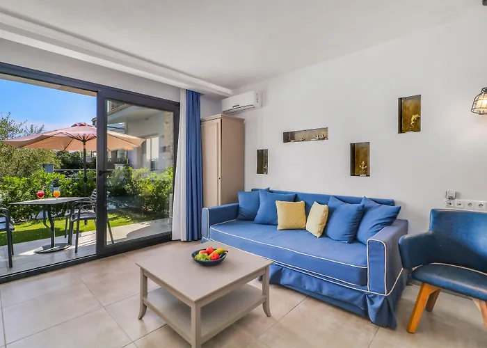 Theros & 4* Hriszí Amudiá