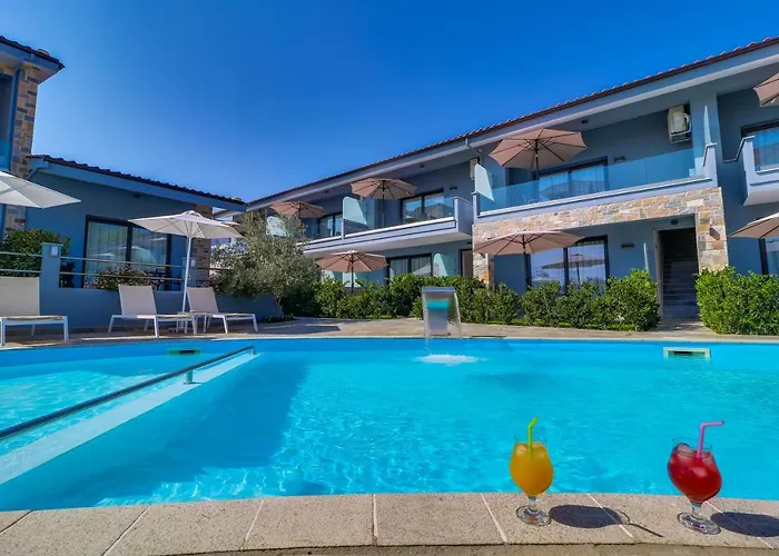 Appart hôtel Theros &